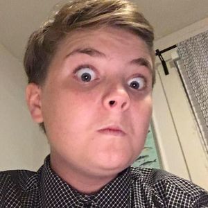 Meet your Posher, Nicholas